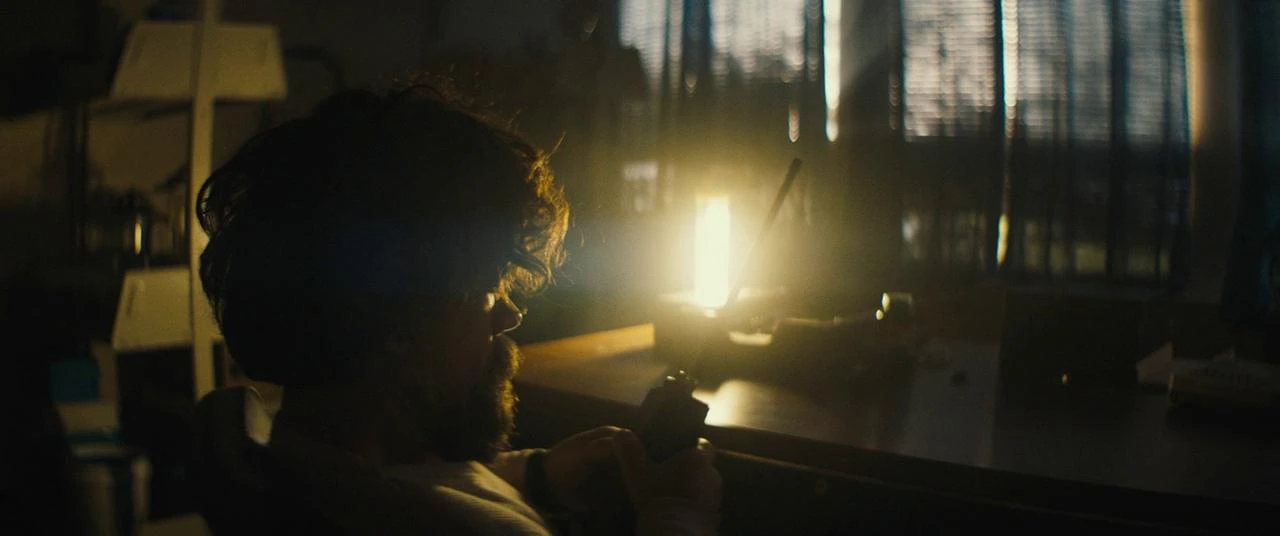 Screengrab 4 from ITWAN